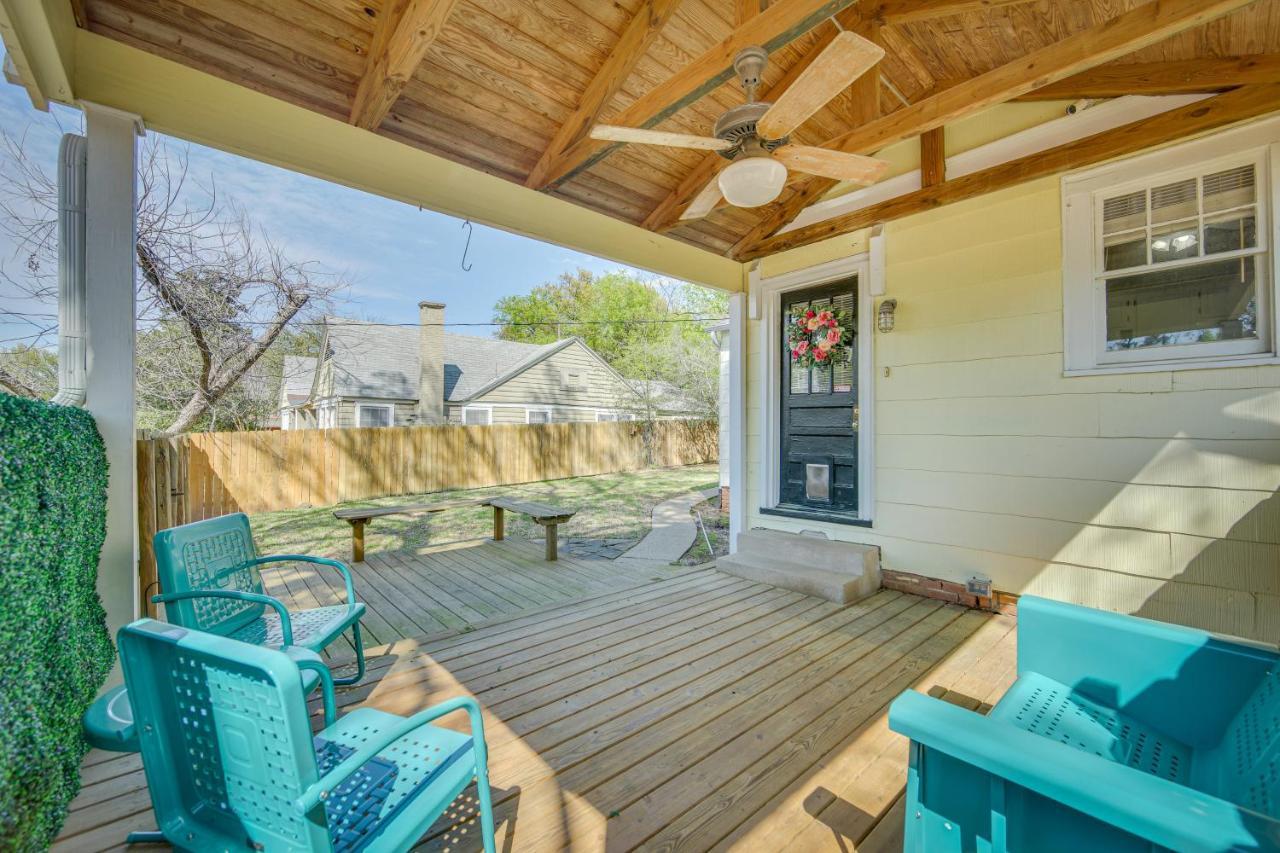 The Pink Azalea - Tyler Home With Yard And Patio! Exterior photo