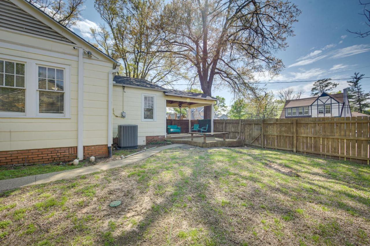The Pink Azalea - Tyler Home With Yard And Patio! Exterior photo